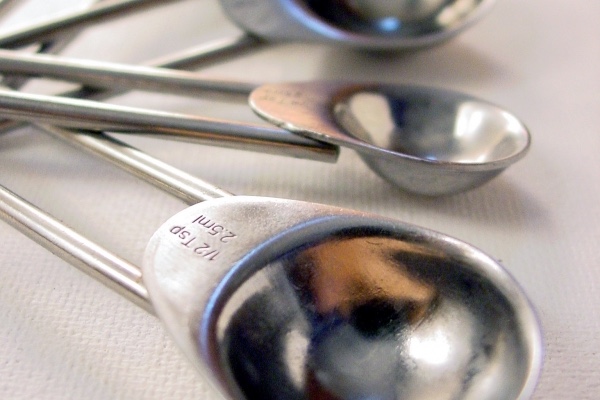 measuring spoons